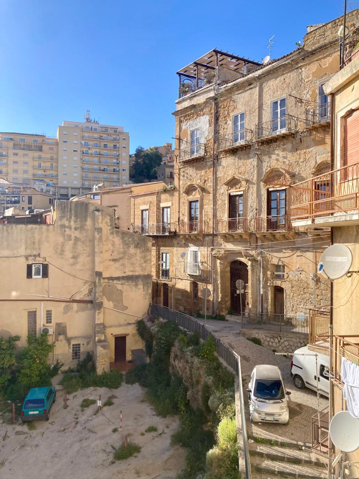 Agrigento Flat - Apartment With Private Parking Екстериор снимка